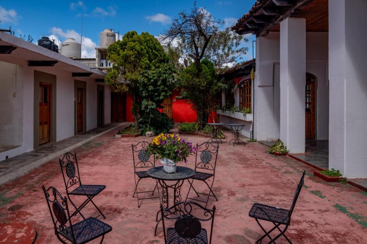 Fandango Hostel San Cristobal de las Casas Exterior photo